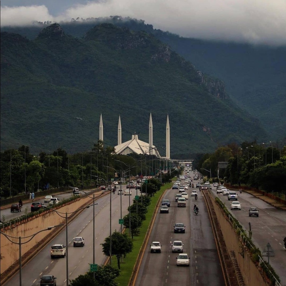 Meet your Posher, Ijaz